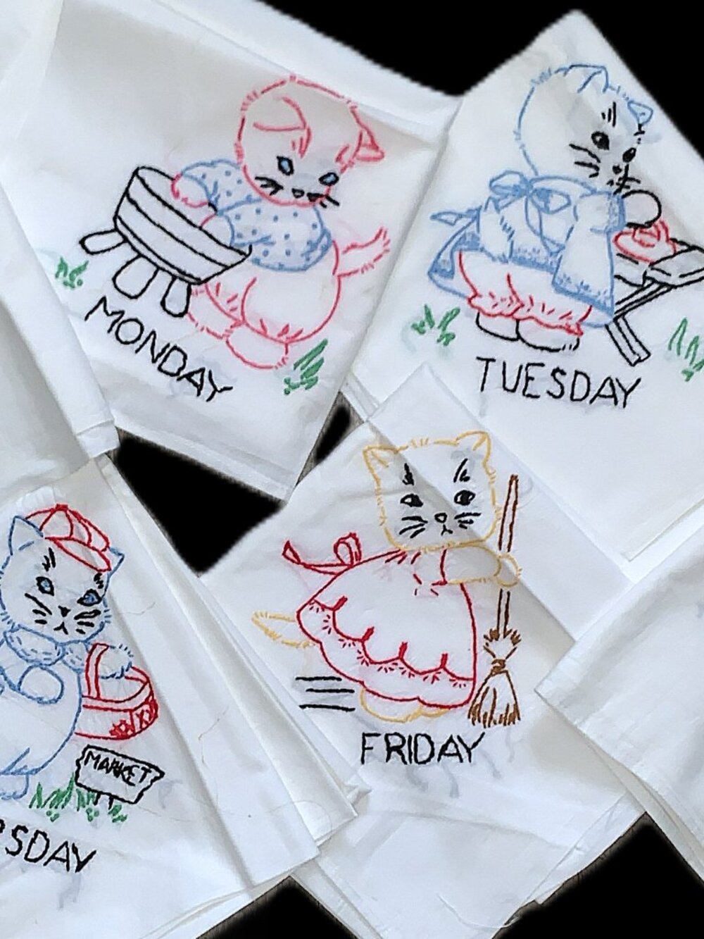 7 Vintage Embroidered Kitten Cat Day-of-Week Tea Towels Anthropomorphic Chores - Picture 3 of 16